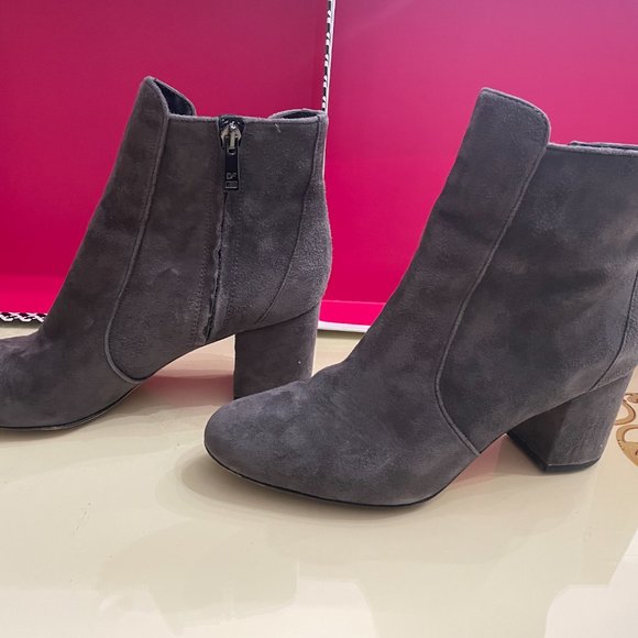 Diane von Furstenberg Lari 8.5 dark grey suede bootie - Picture 3 of 8